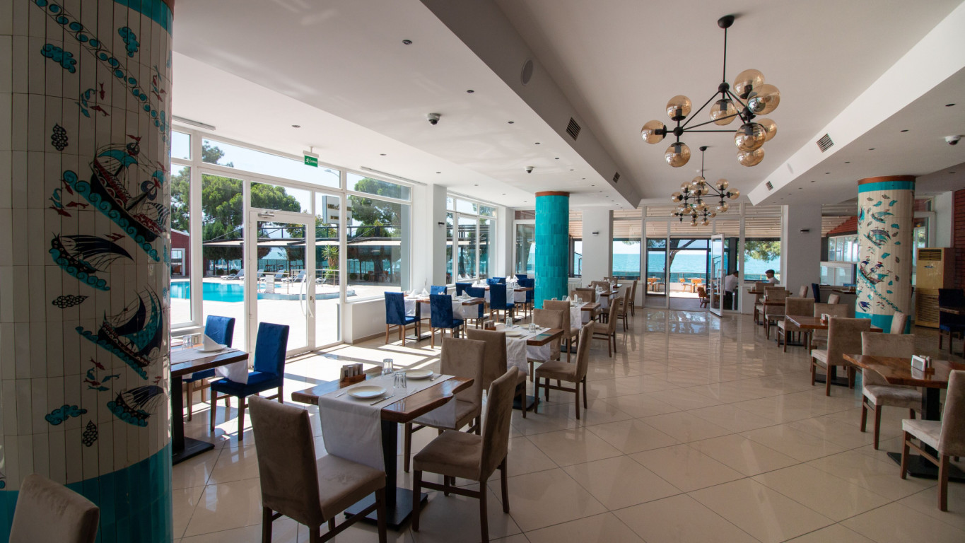 Lake Life Hotel İznik restoranı