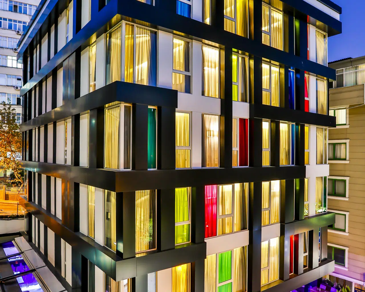 Business Life Hotel Şişli dış cephesi