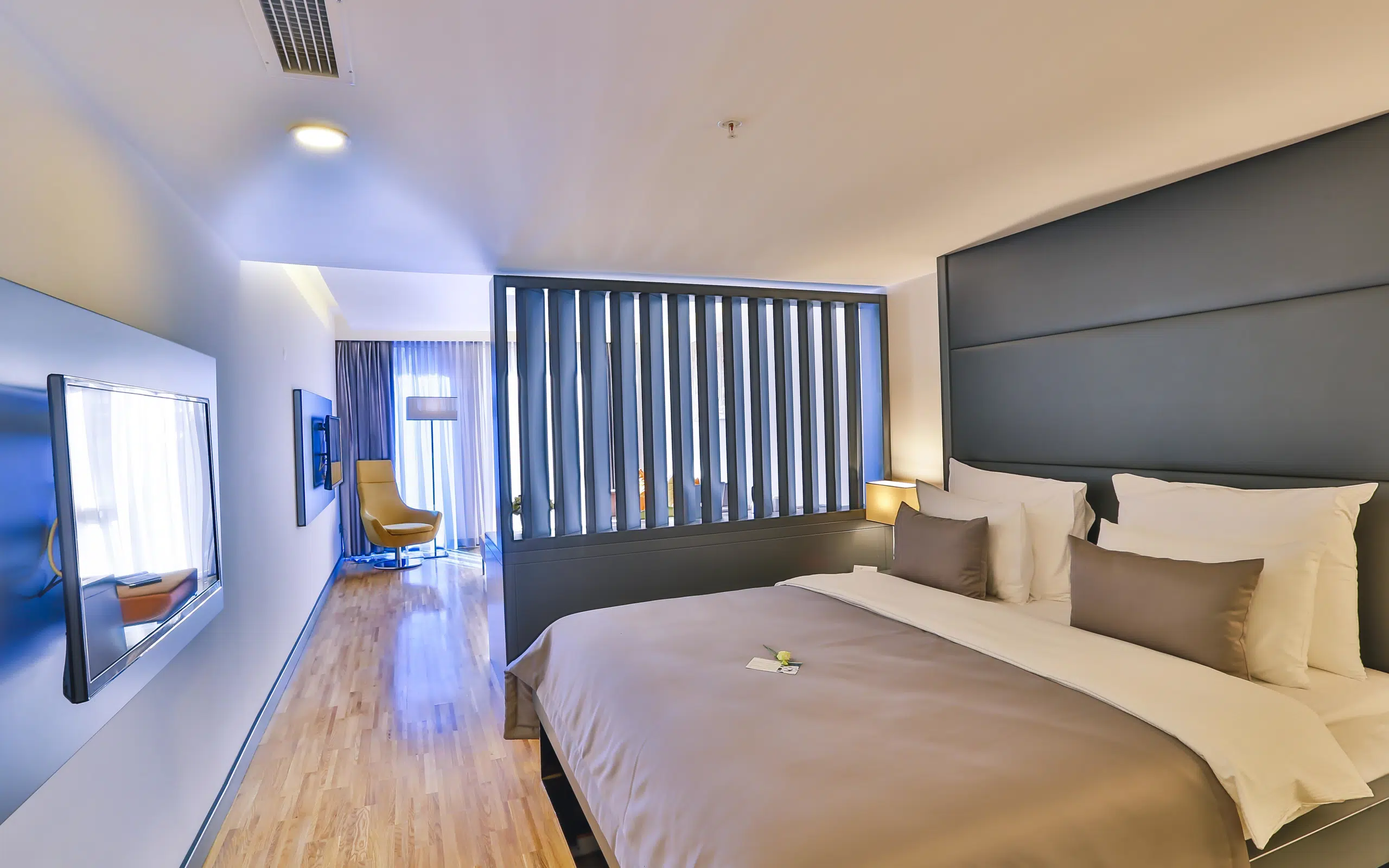 Standart French Bed Oda